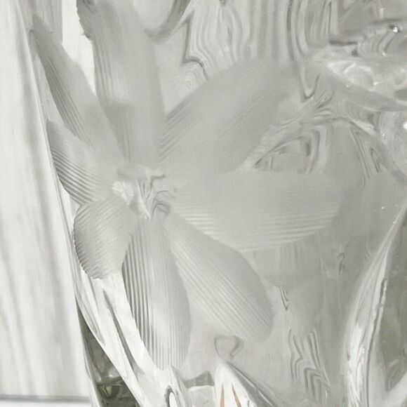 Vintage American Glass Etched Clear Vase Ribbed Top Flowers‎ Floral Star 12” - Picture 4 of 10